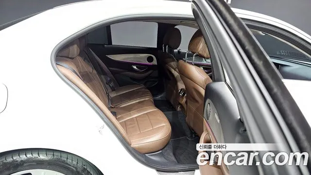 Mercedes-Benz E-Class W213 id 2531162 из Кореи 14