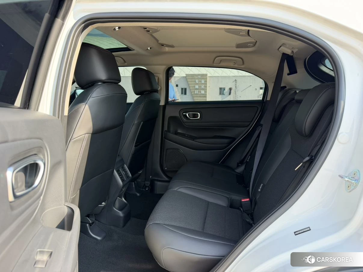 Honda Vezel id 4504787 из Китая 12