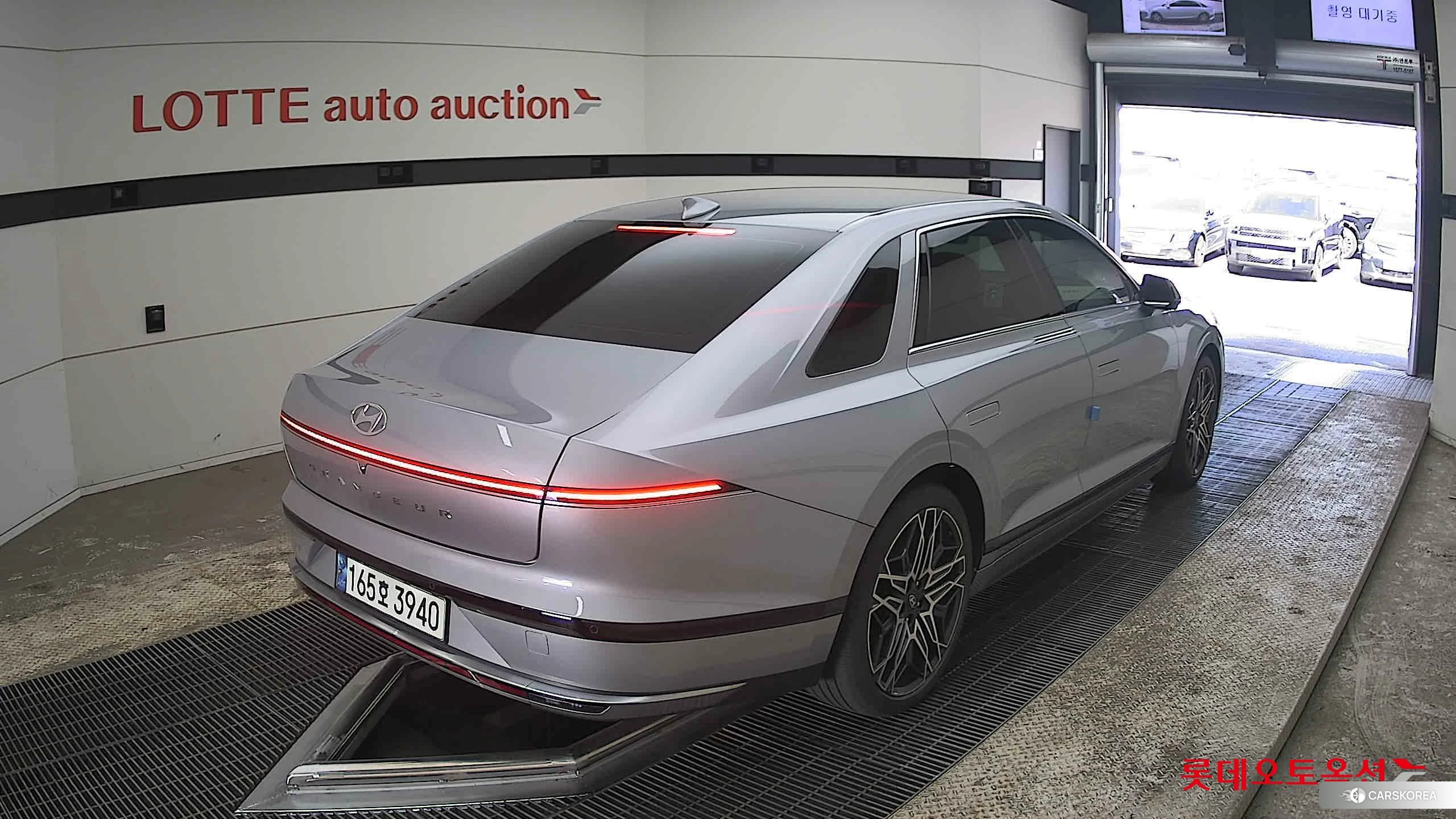 Hyundai Grandeur Hybrid id 3882113 из Кореи 32