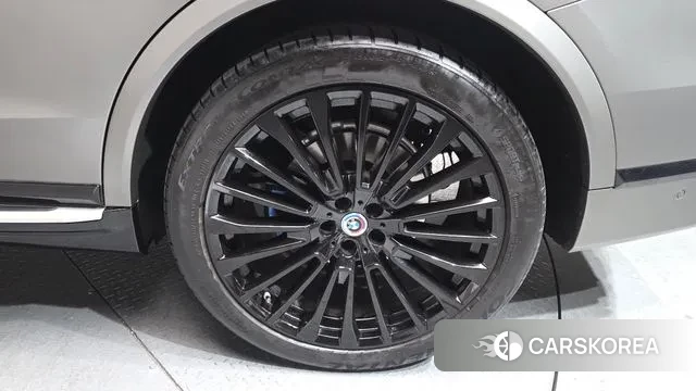 BMW X7 (G07) id 3671564 из Кореи 14