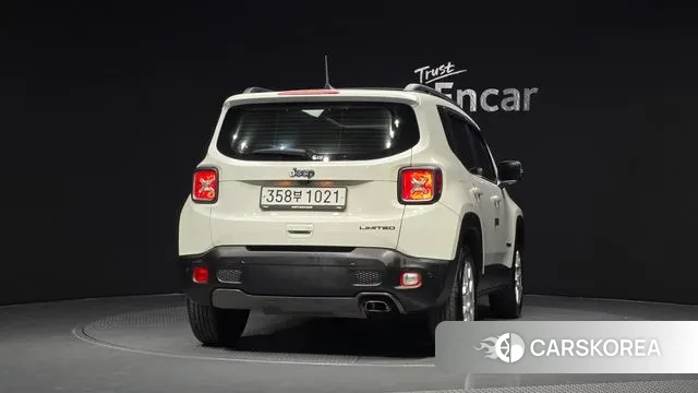 Jeep Renegade id 3439606 из Кореи 14