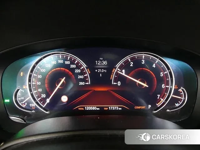 BMW 5 Series (G30) id 3325165 из Кореи 14