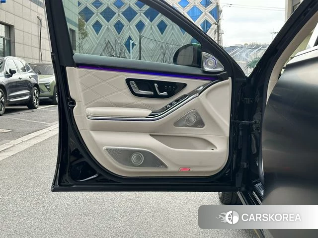 Mercedes-Benz Maybach S-class id 4256161 из Китая 26