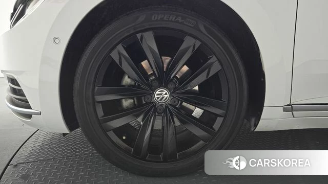 Volkswagen Arteon id 4317685 из Кореи 29