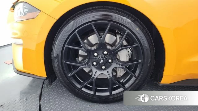 Ford Mustang id 3834965 из Кореи 14