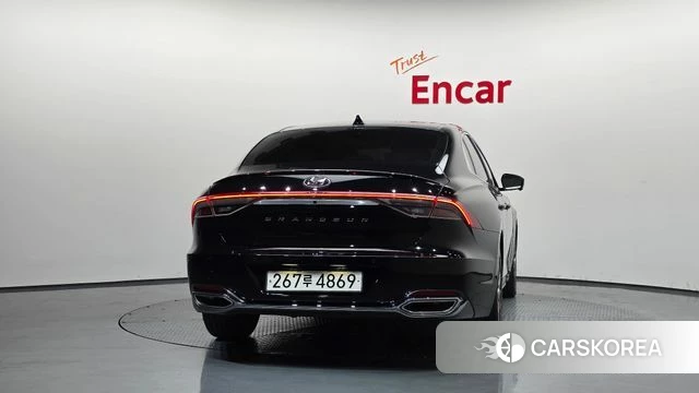 Hyundai The New Grandeur IG id 4774844 из Кореи 29