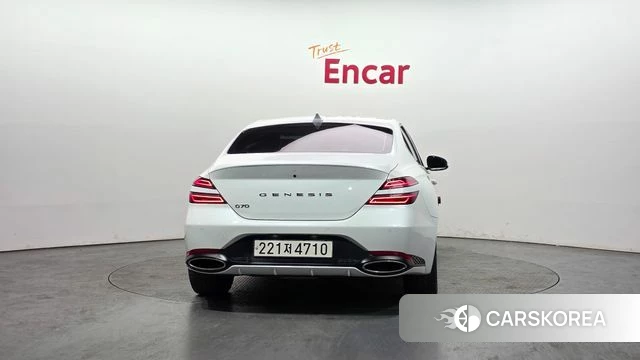 Genesis The New G70 id 3843381 из Кореи 14