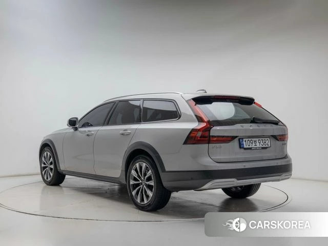 Volvo V90 Cross-Country id 4591692 из Кореи 13