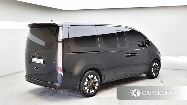 Hyundai Staria id 3817661 из Кореи 14