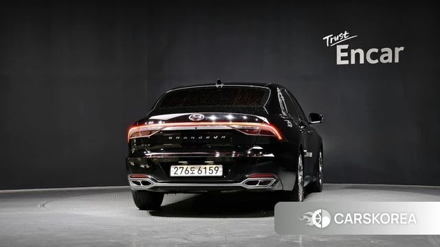 Hyundai The New Grandeur IG id 4304045 из Кореи 25
