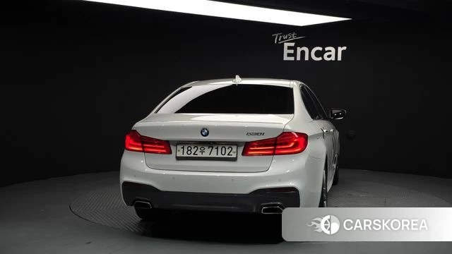 BMW 5 Series (G30) id 4552114 из Кореи 14