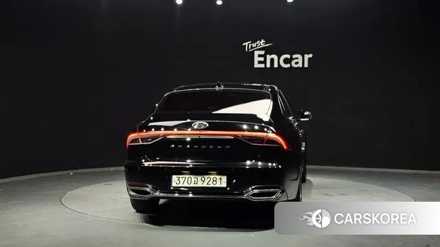 Hyundai The New Grandeur IG id 3772525 из Кореи 14