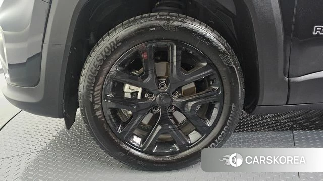 Jeep Renegade id 4499947 из Кореи 25