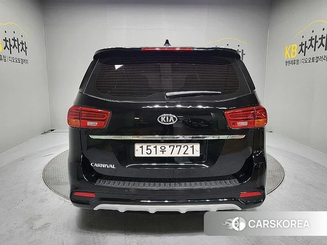 Kia The New Carnival id 3899526 из Кореи 12