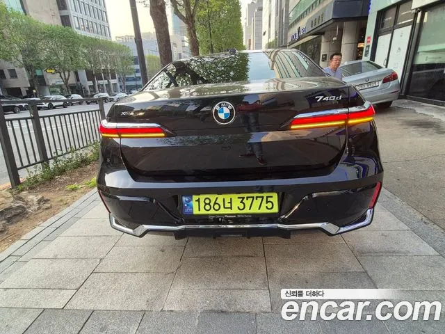 BMW 7 Series (G70) id 2462717 из Кореи 13