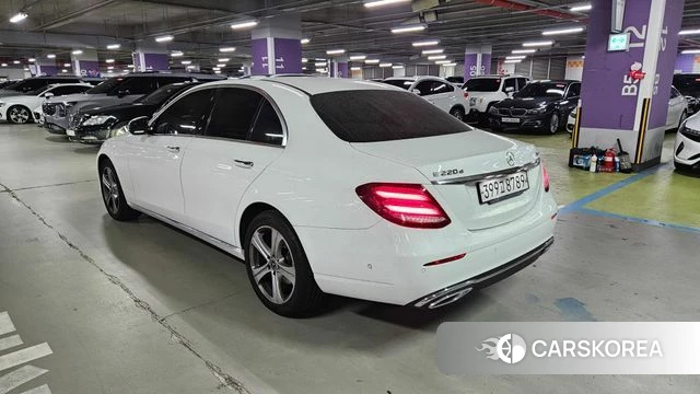 Mercedes-Benz E-Class W213 id 4543616 из Кореи 14