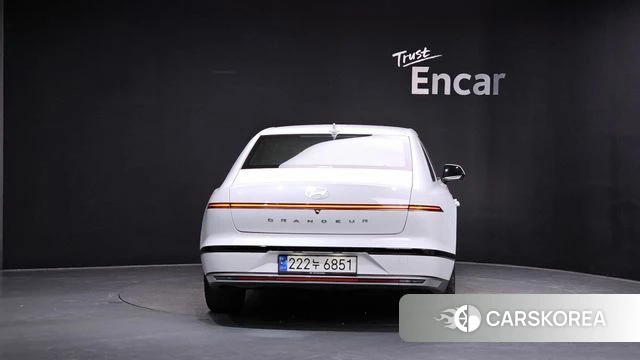 Hyundai Grandeur Hybrid (GN7) id 4640870 из Кореи 30