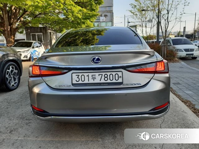 Lexus ES300h 7th generation id 3923515 из Кореи 14
