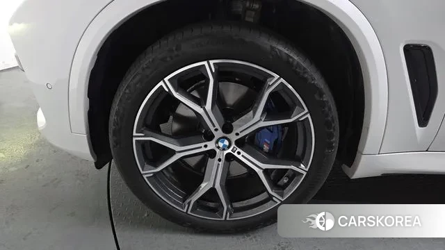 BMW X5 (G05) id 3696472 из Кореи 14