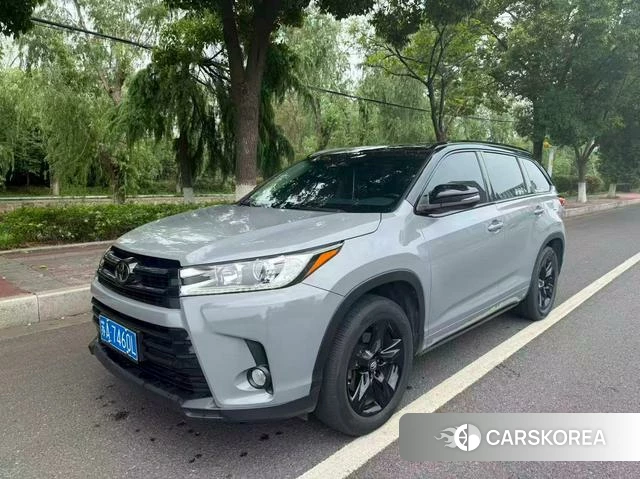 Toyota Highlander 2021 Черный из Китая, фото 6