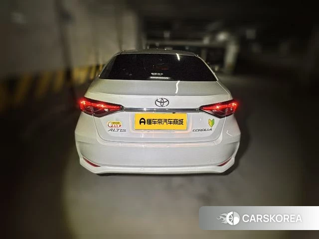 Toyota Corolla 2021 Белый из Китая, фото 4