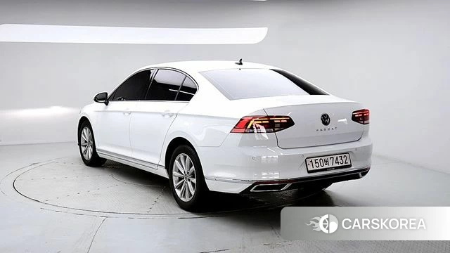Volkswagen Passat GT (B8) id 4550775 из Кореи 14