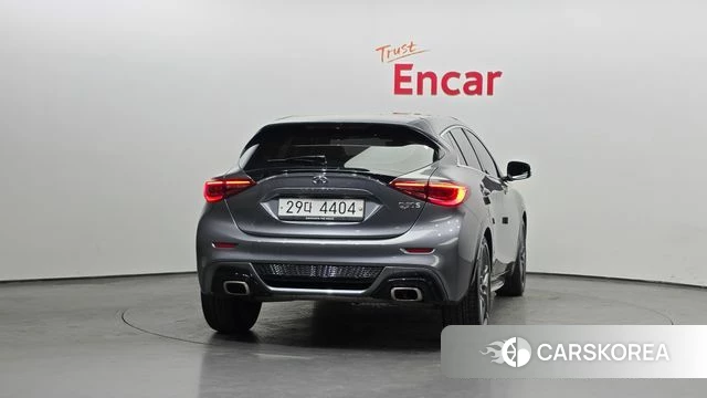 Infiniti Q30 id 3899628 из Кореи 14
