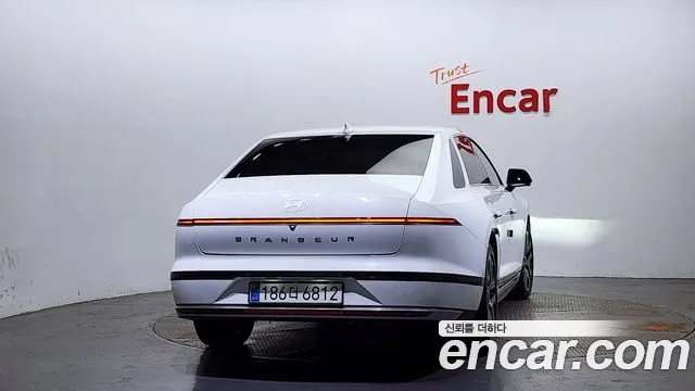 Hyundai Grandeur (GN7) id 2848050 из Кореи 14