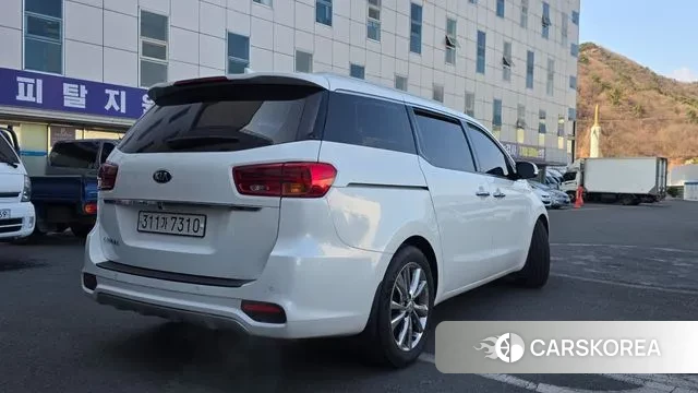 Kia The New Carnival id 3742893 из Кореи 14