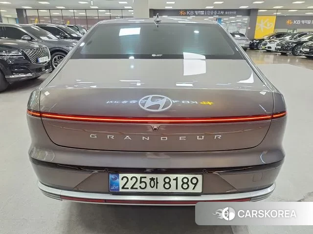 Hyundai Grandeur (GN7) id 3087654 из Кореи 14