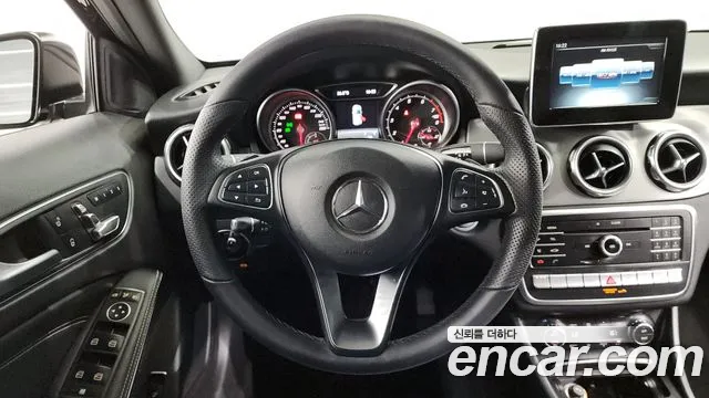 Mercedes-Benz GLA-Class X156 id 2785103 из Кореи 14