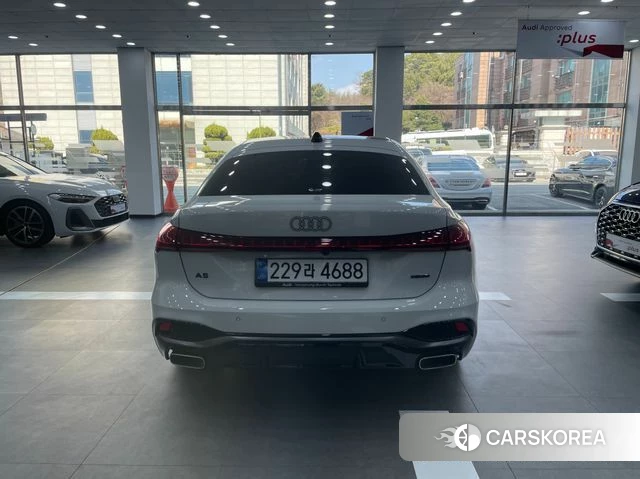 Audi A5 (B10) id 3786106 из Кореи 14