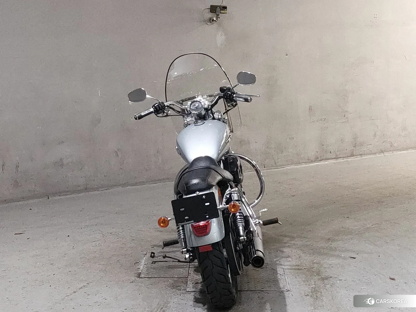 Проданный Harley-Davidson Sportster XL1200C 2011 из Японии, фото 3