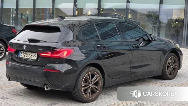 BMW 1 Series (F40) 2022 Черный из Кореи, фото 4