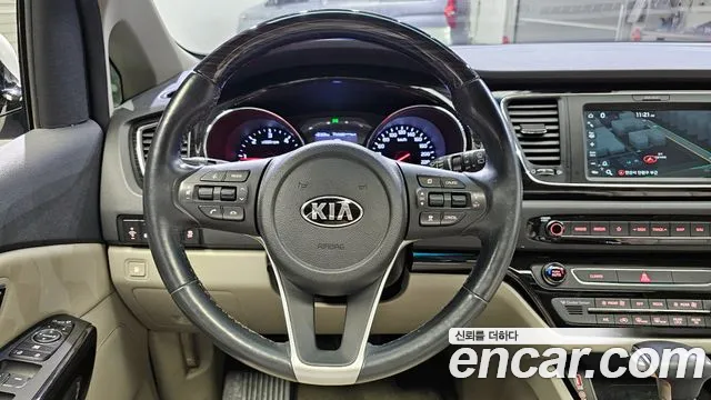 Kia The New Carnival id 2548482 из Кореи 14