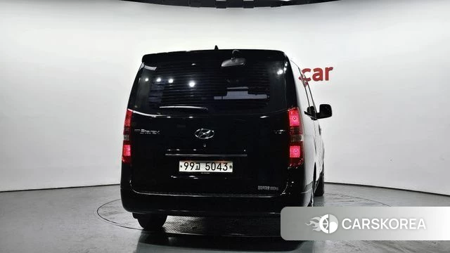 Hyundai The New Grand Starex id 4188409 из Кореи 14