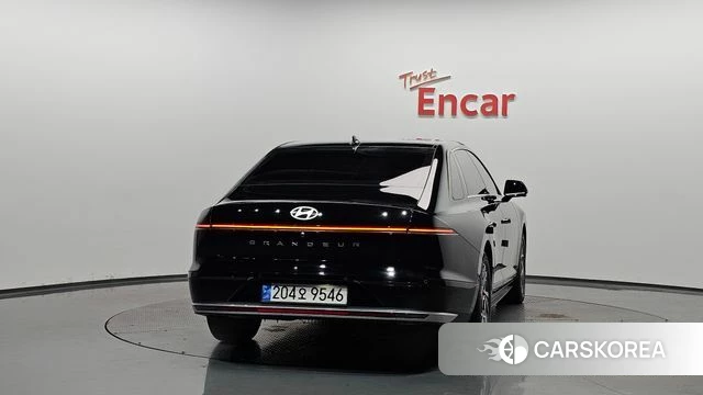 Hyundai Grandeur (GN7) id 4375332 из Кореи 28
