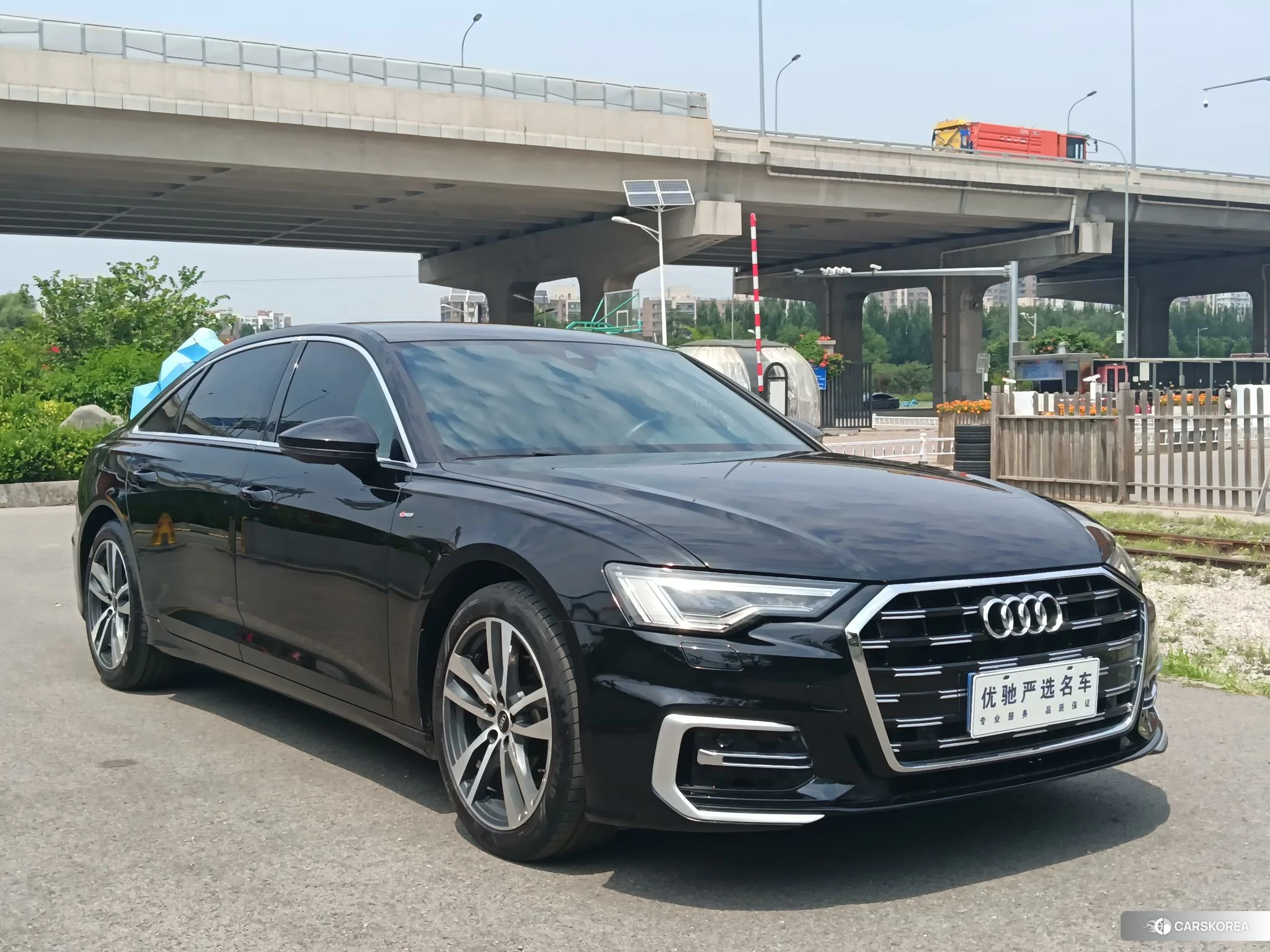 Audi A6L id 4492700 из Китая 23