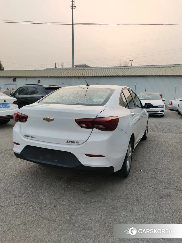 Chevrolet Kovoz 2021 Белый из Китая, фото 4