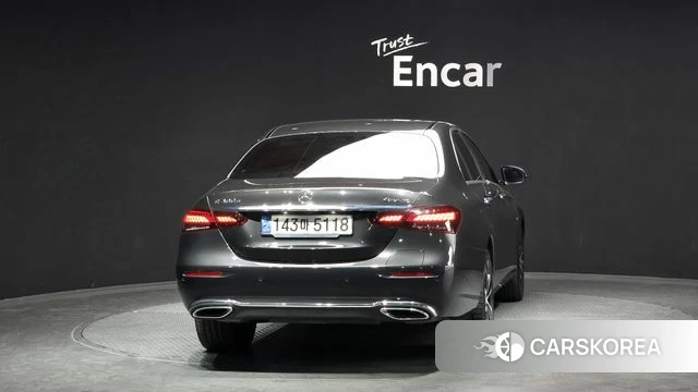 Mercedes-Benz E-Class W213 id 4293847 из Кореи 25