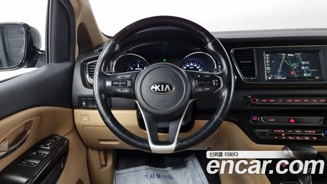 Kia The New Carnival id 2576159 из Кореи 14