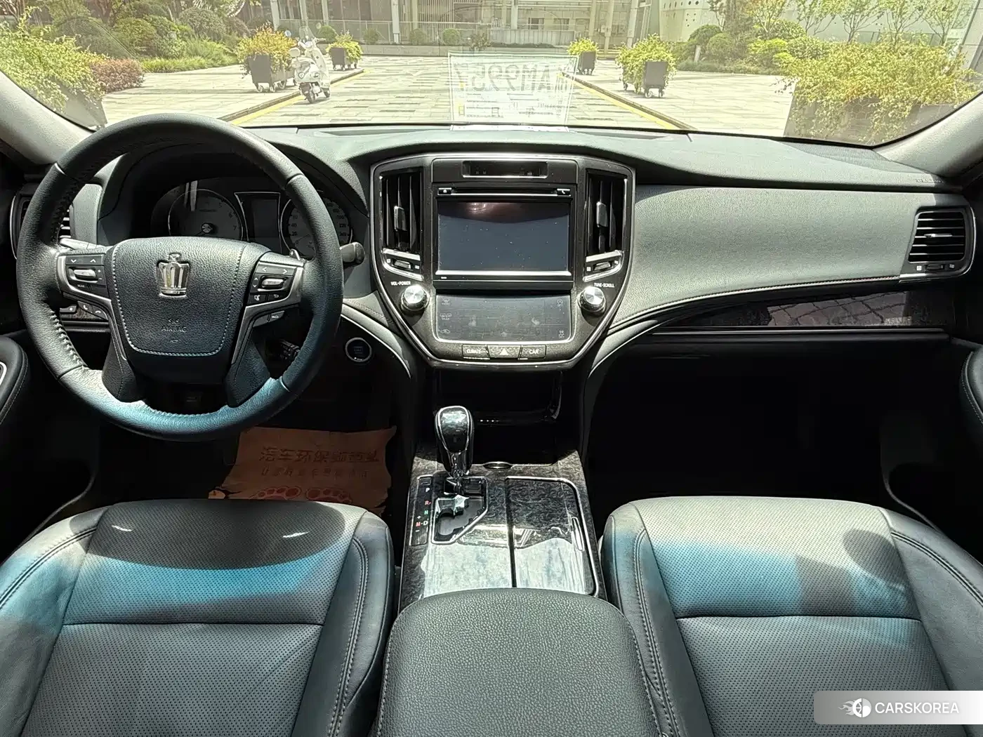 Toyota Crown 2019 Черный из Китая, фото 4