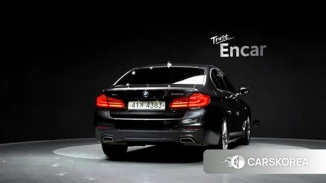 BMW 5 Series (G30) id 3460234 из Кореи 14