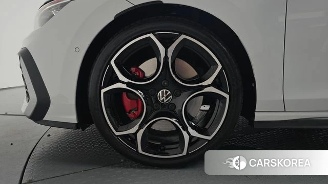 Volkswagen Golf 8th Generation id 4589611 из Кореи 32