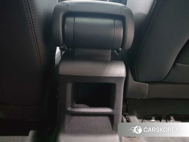 Audi Q2L id 4276683 из Китая 24