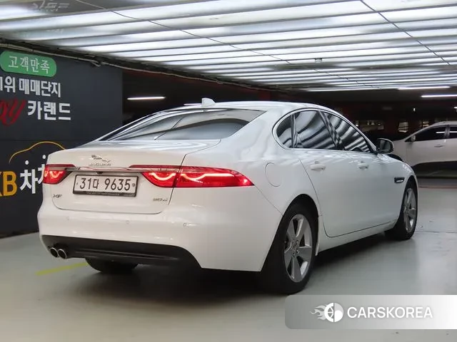Jaguar XF (X260) id 3210078 из Кореи 14