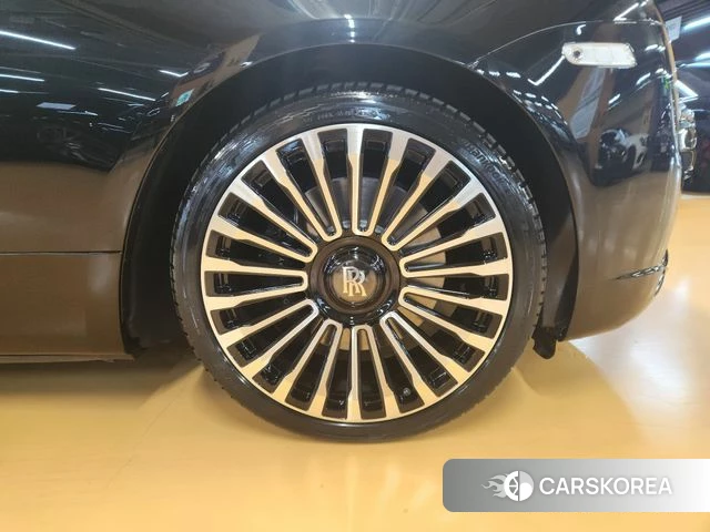 Rolls-Royce Dunn id 3873733 из Кореи 14