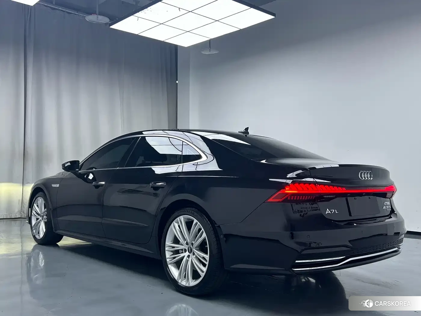Audi A7L 2024 Черный из Китая, фото 5