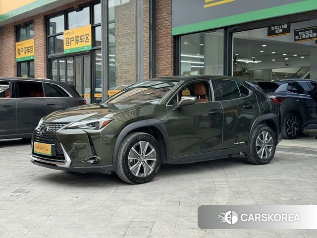 Lexus UX EV id 4274694 из Китая 18