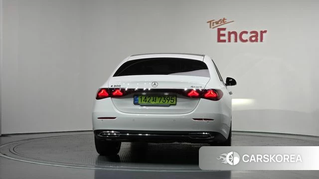 Mercedes-Benz E-Class W214 id 3850091 из Кореи 14
